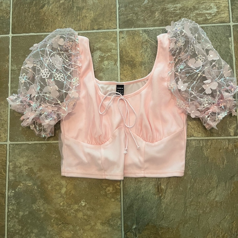 SHEIN Light Pink Crop Blouse with floral detail